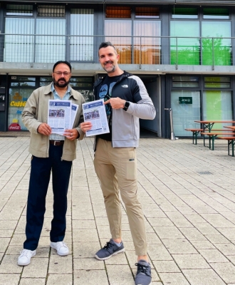 J. Pal Rath (l.) und A. Rehberger beim Fest „Solidarische Stadt“