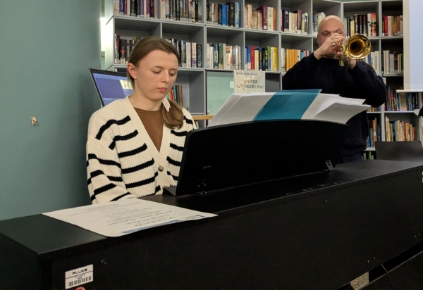 Musik: Alina Vodovoz & Denys Vakulenko (Foto: Mika Barton)