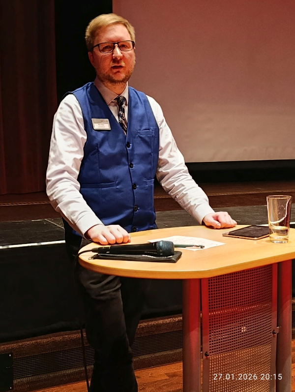 Referent Max Hilker, Foto: Arndt Krödel