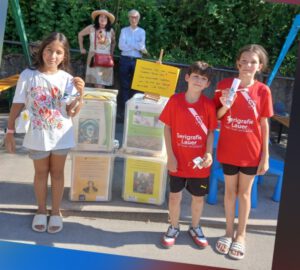 Die Gewinner des Quiz der Goethe-Gesellschaft Heidelberg: Yasmin (3. Platz, links), Lennox (2. Platz, Mitte) und Ameera (1. Platz, rechts)